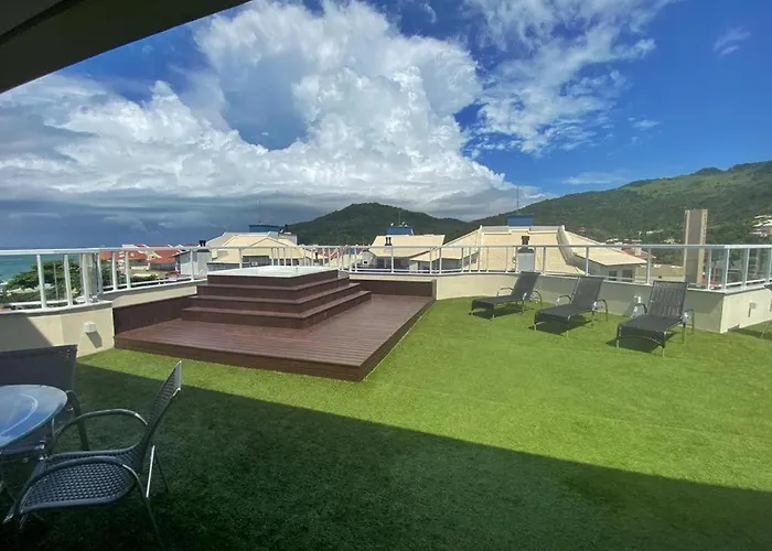 Studio Brava Holiday